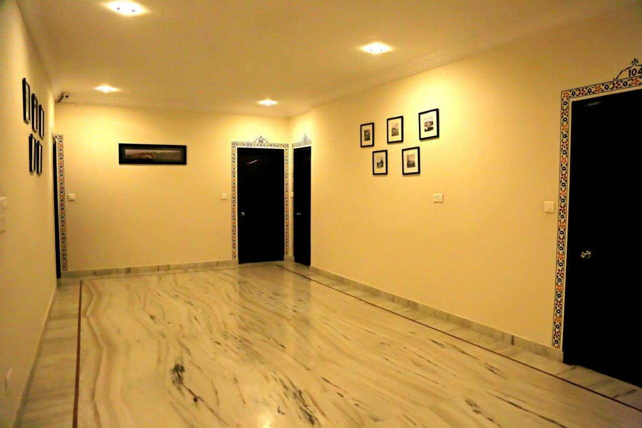 Hotel Royal Pratap Niwas Udaipur Exterior foto